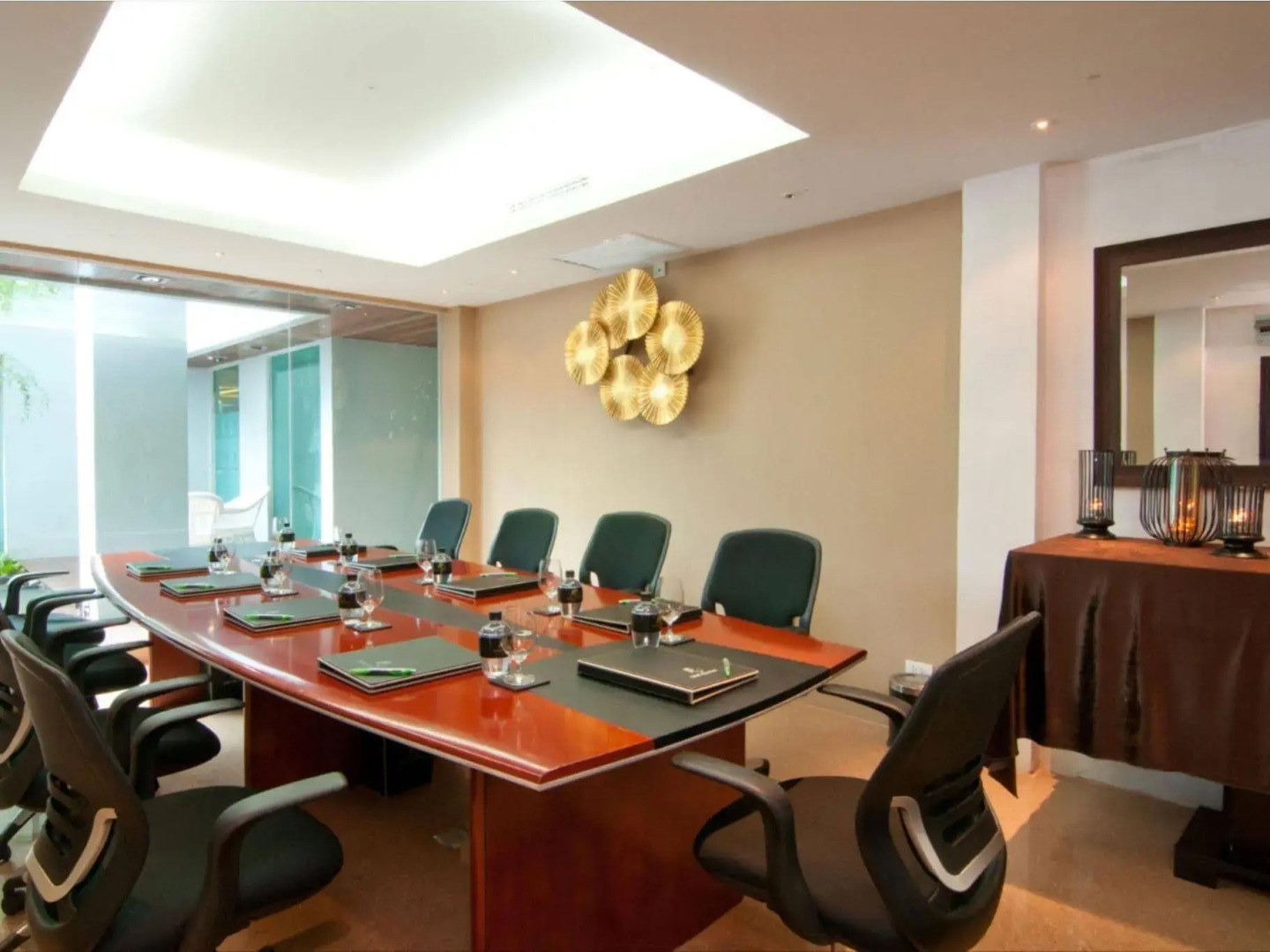 Rashmis Plaza Hotel Vientiane