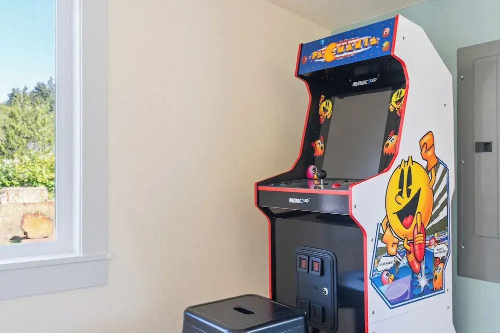 1/2 Mi to Ocean: Copalis Beach Hideaway!