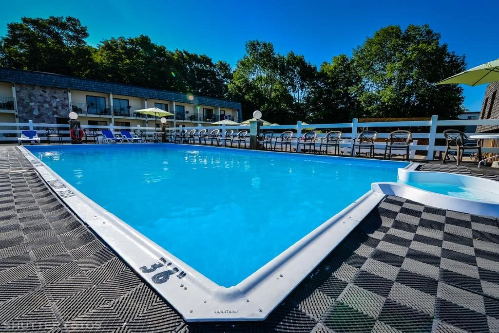 The June Motel Sauble Beach