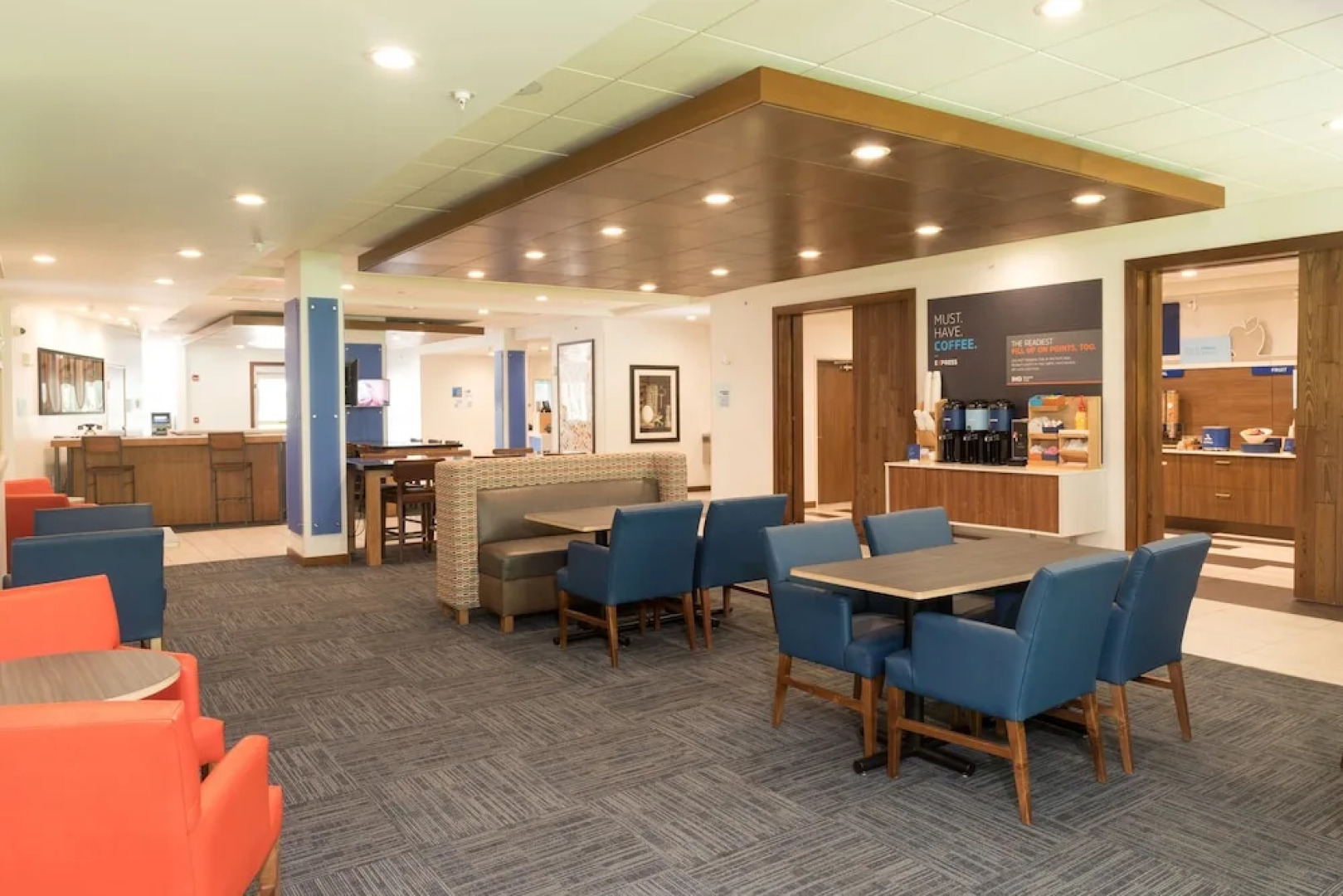 Holiday Inn Express & Suites Michigan City, an IHG Hotel