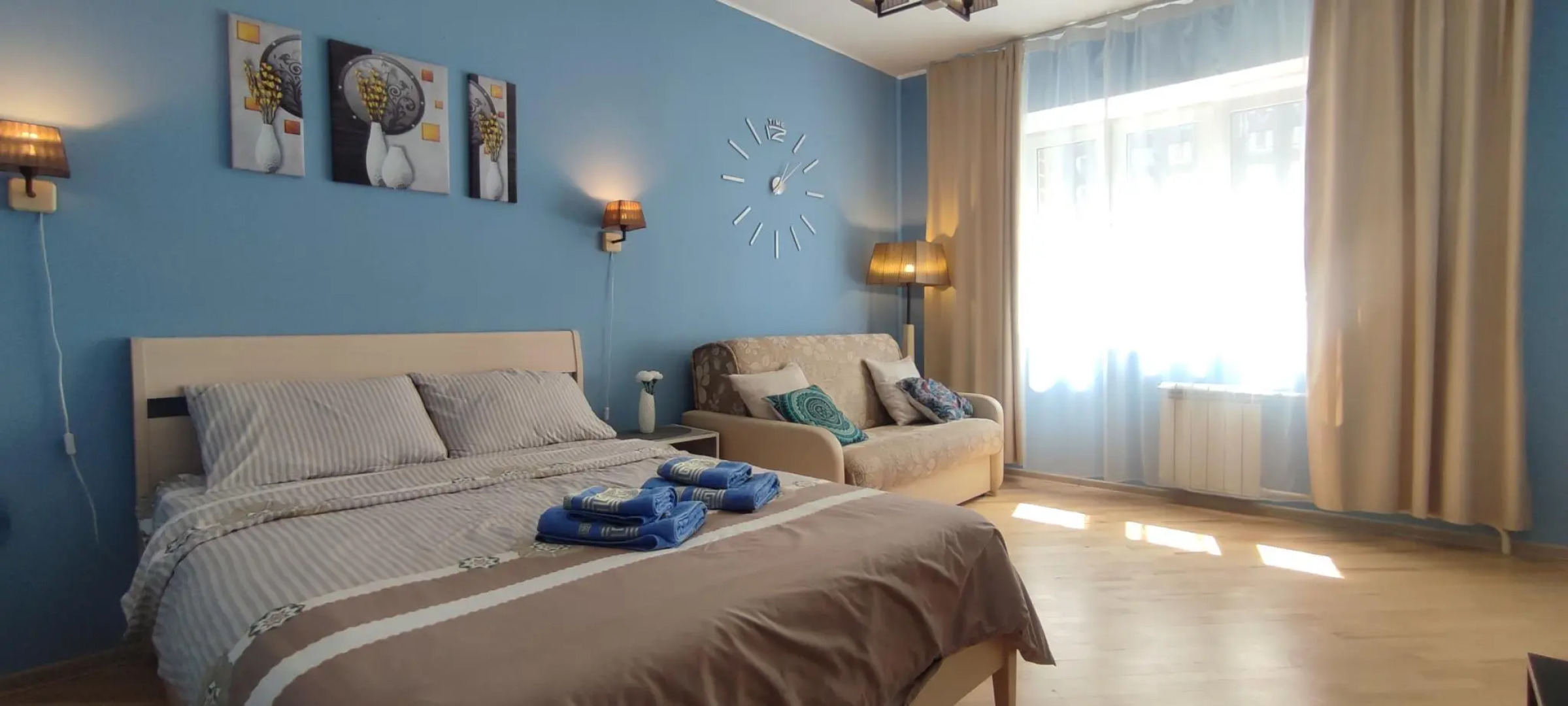 Белый ночлег на улице Рождественская