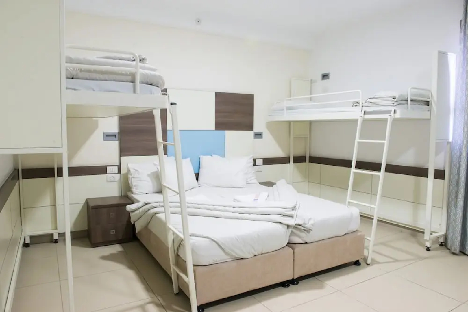 HI Akko Hostel