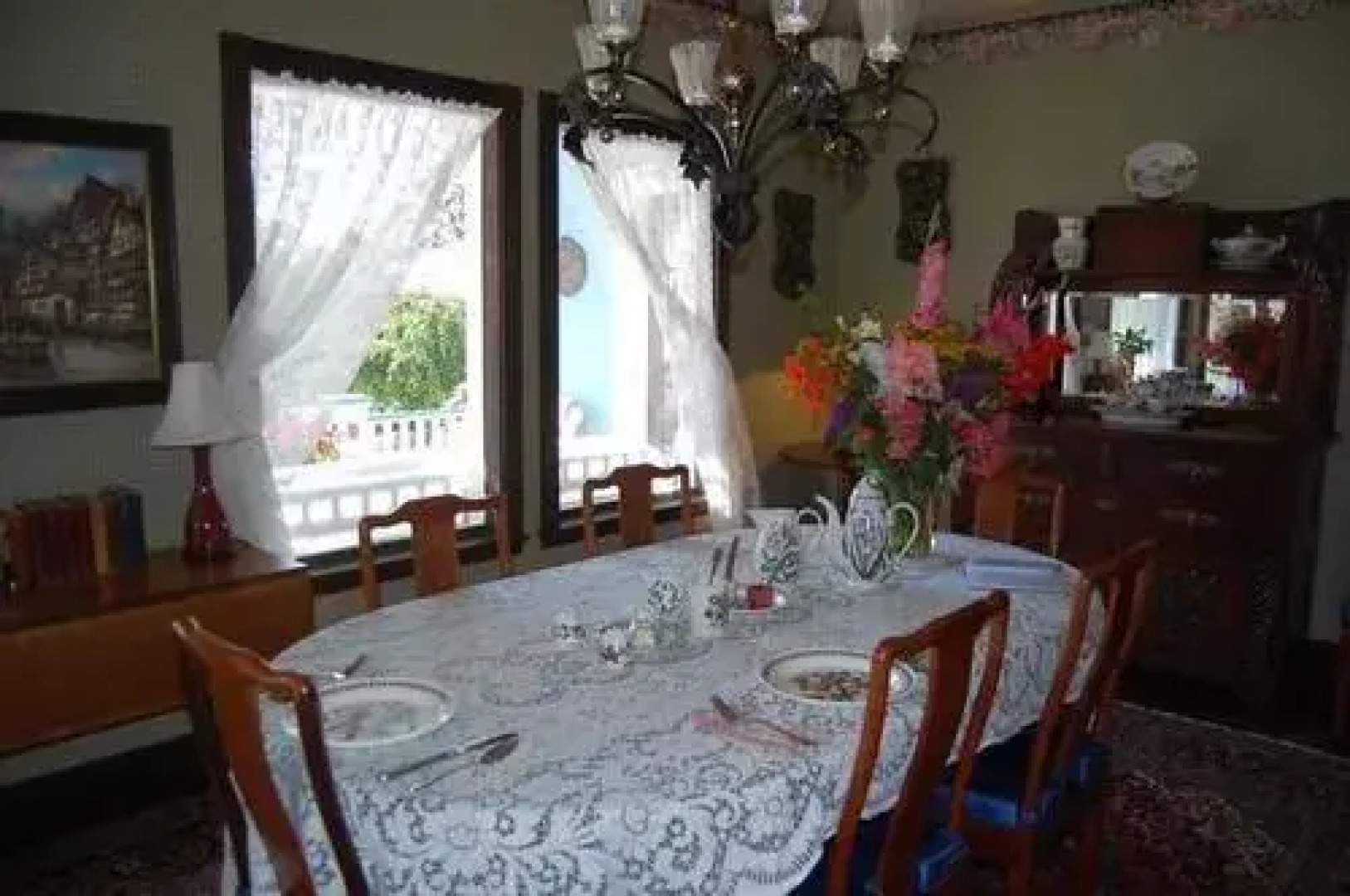 Sundara West Bed and Breakfast