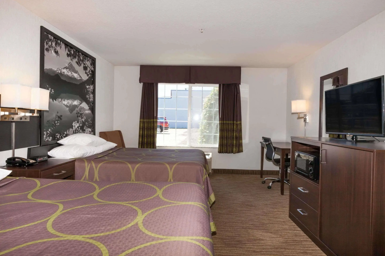 Super 8 By Wyndham Gresham Portland Area OR