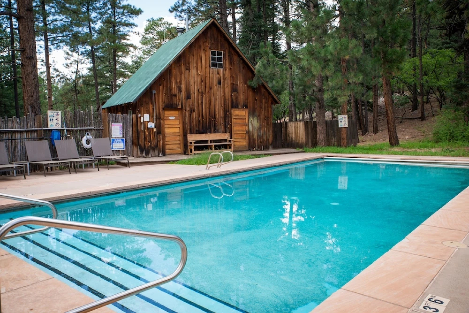 Corkins Lodge