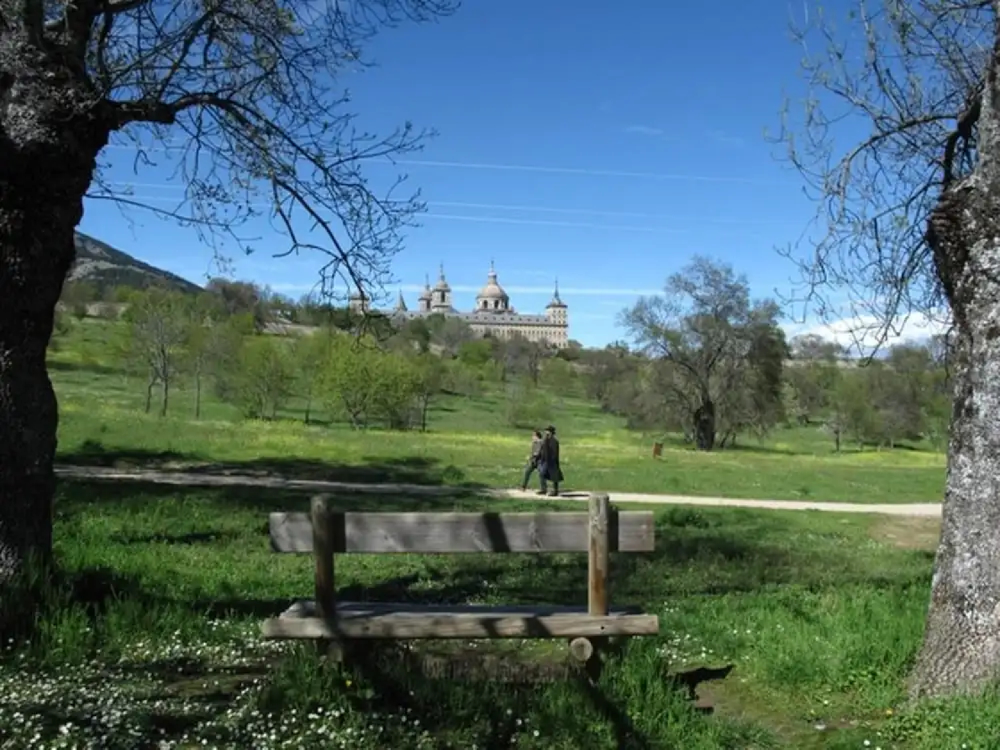 La Casa Roja De El Escorial