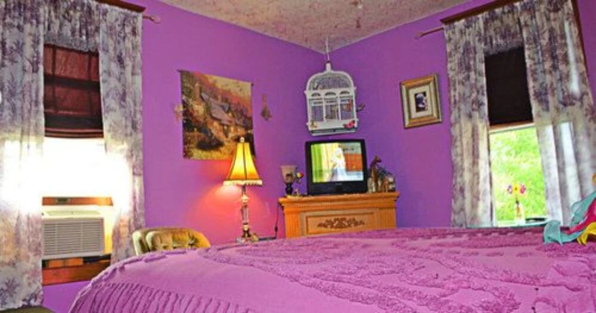 Raphael Inn