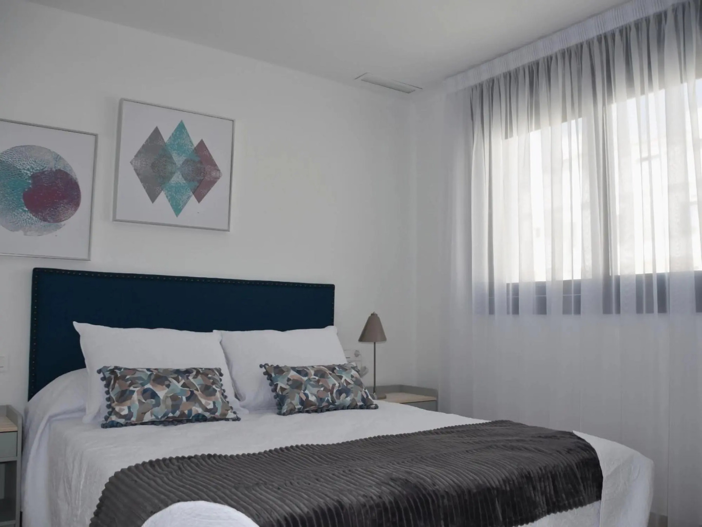 Modern holiday home in Finestrat with sea views