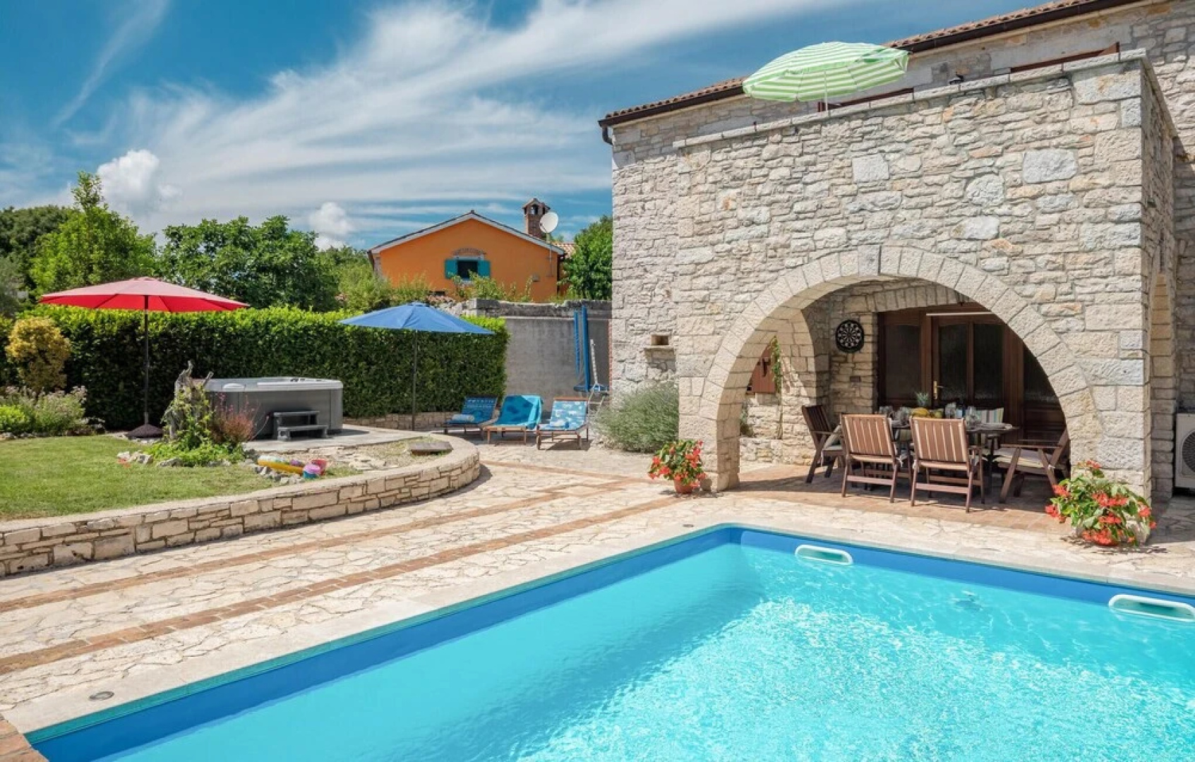 Stunning Home in Vrsar With Wifi and 3 Bedrooms