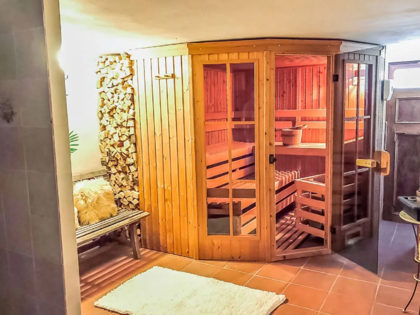Apartment Karin Axams 18053