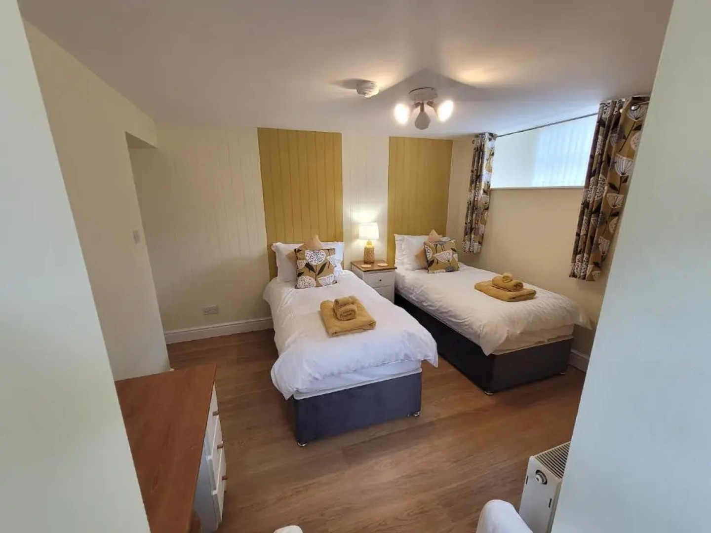 Llys Bach Apartment at Llys Aeron