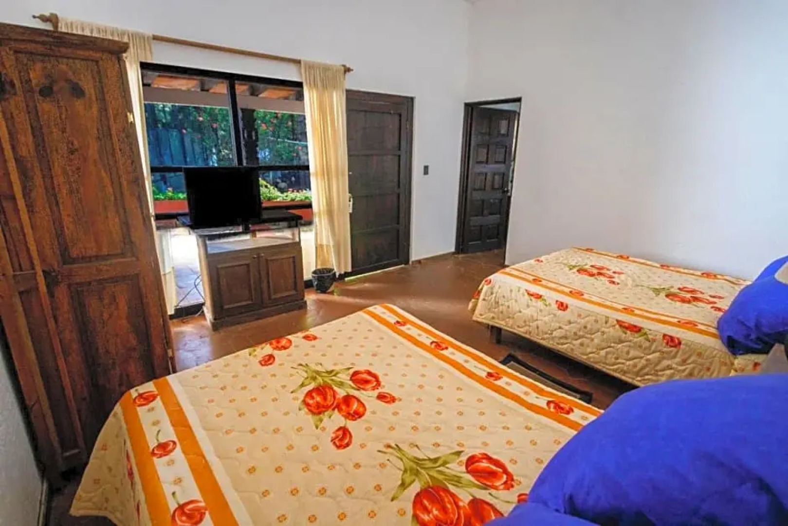 Lago Sol Hotel & Suites