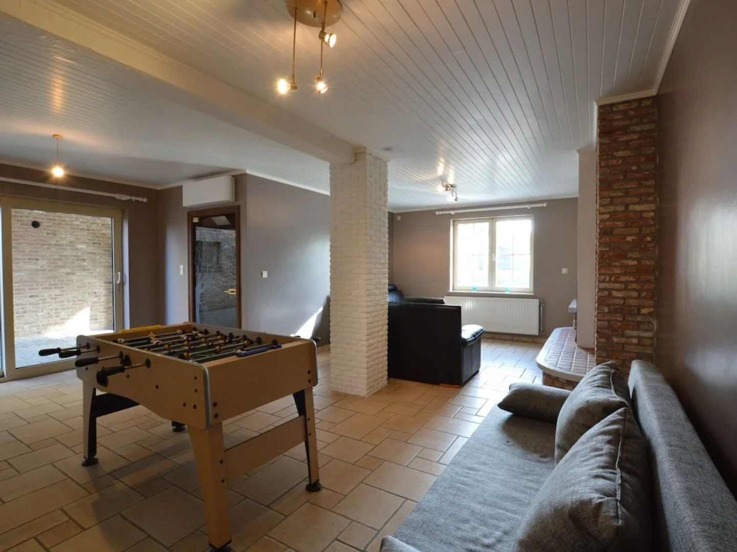 Spacious Holiday Home in Gingelom with Garden