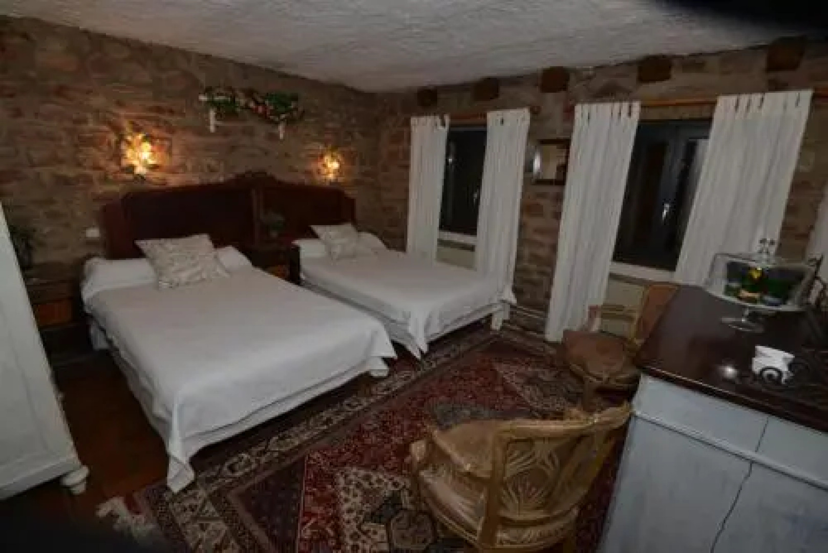 Relais des Marches de lEst - A Lotel