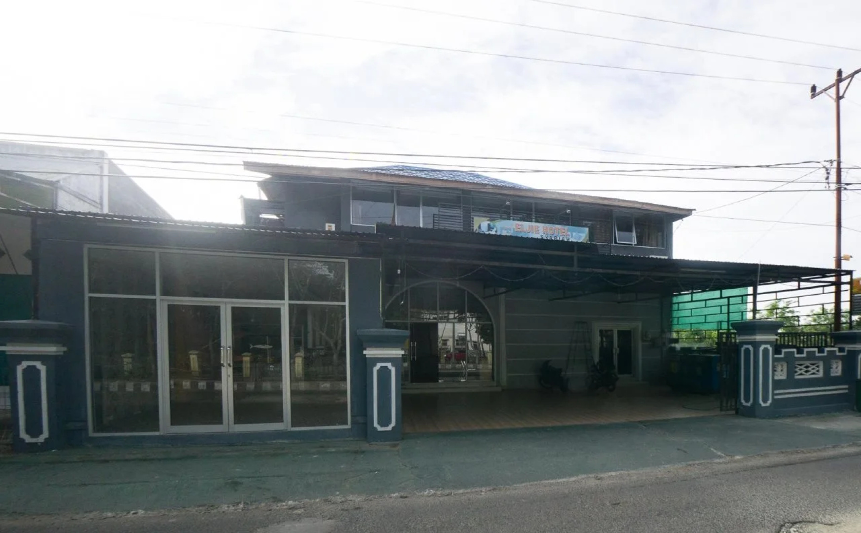 Eljie Hotel Limboto