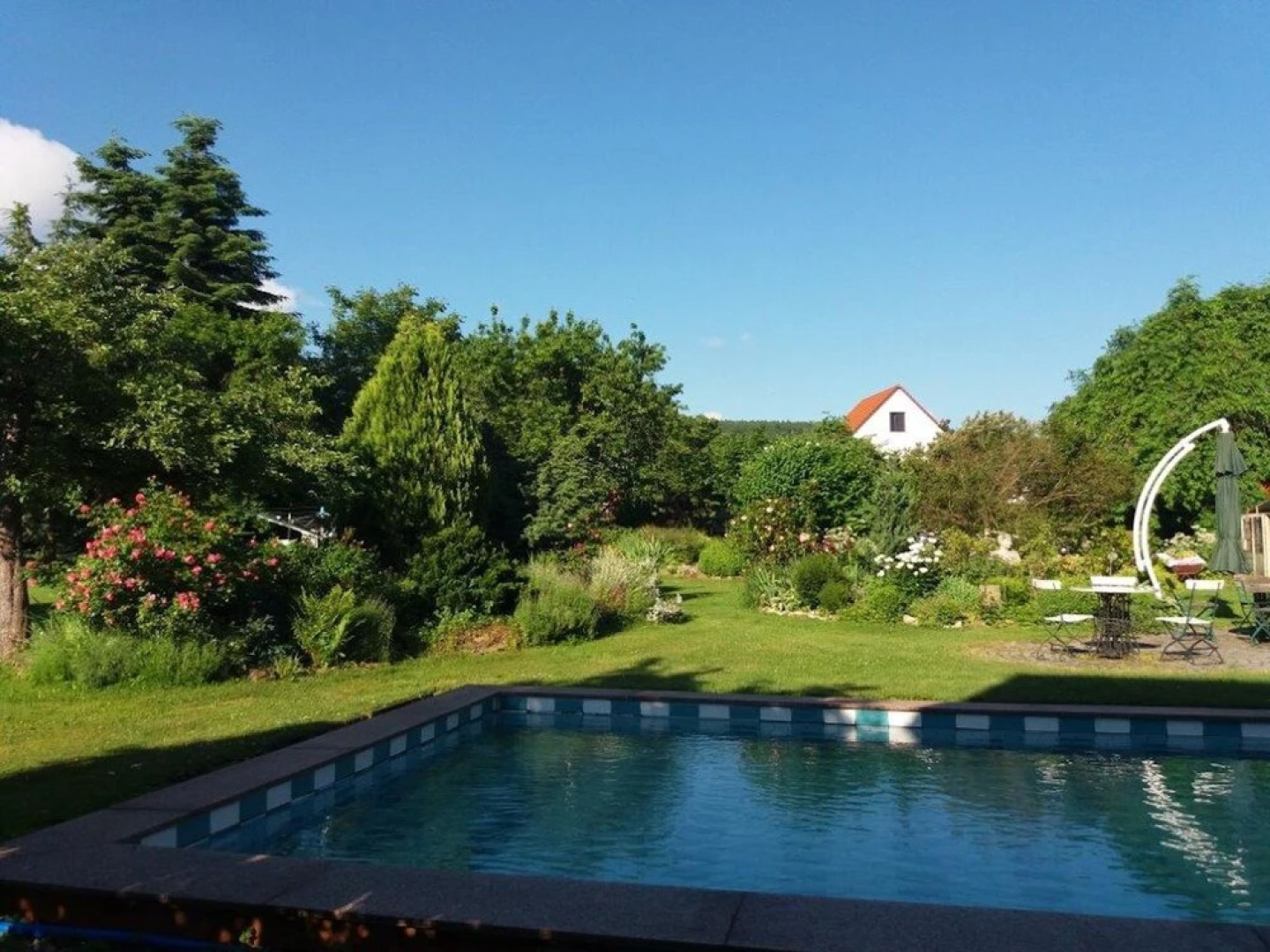 Small Apartment in Bad Tabarz in Thuringia With use of Garden and Pool