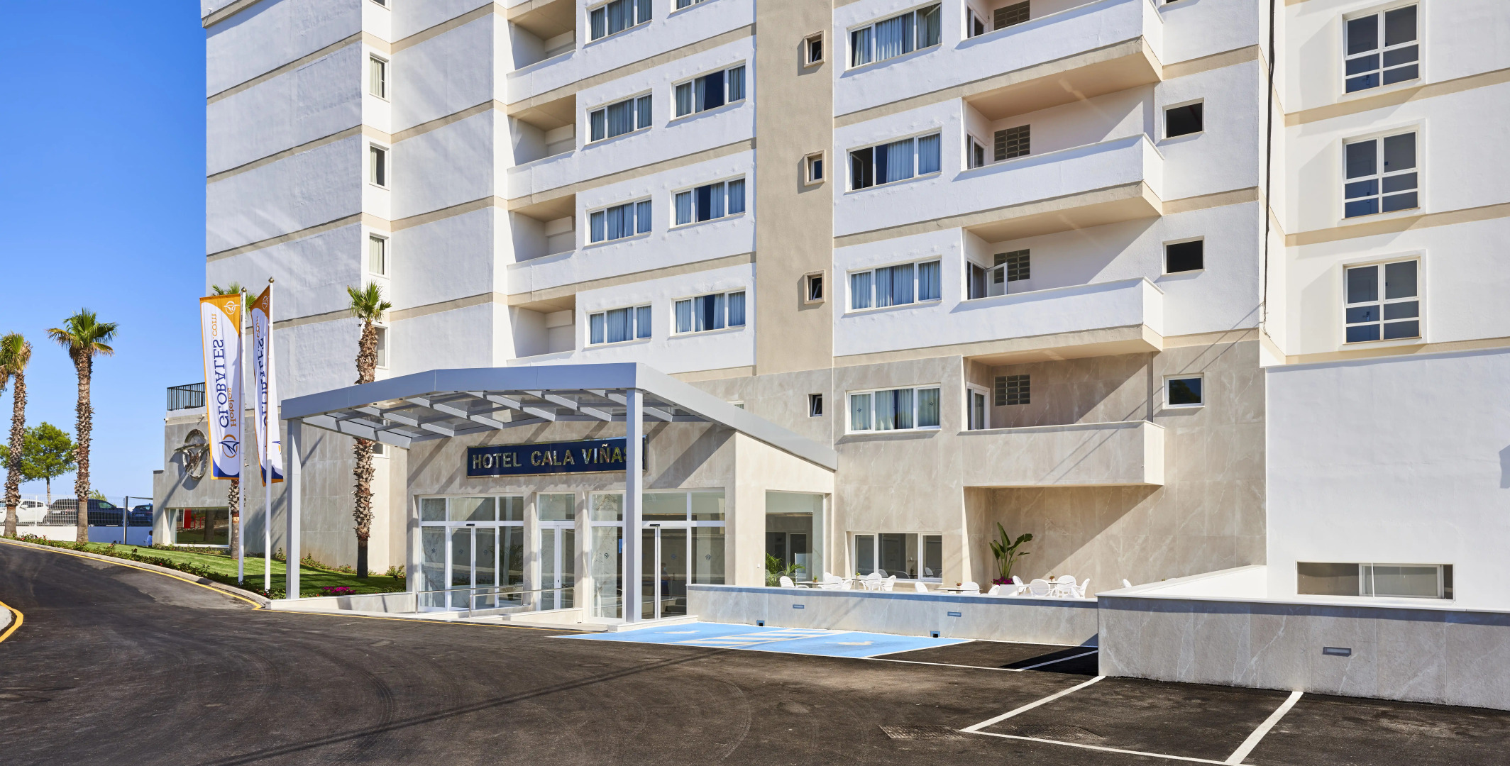 Globales Cala Vinas Adults Only 16+