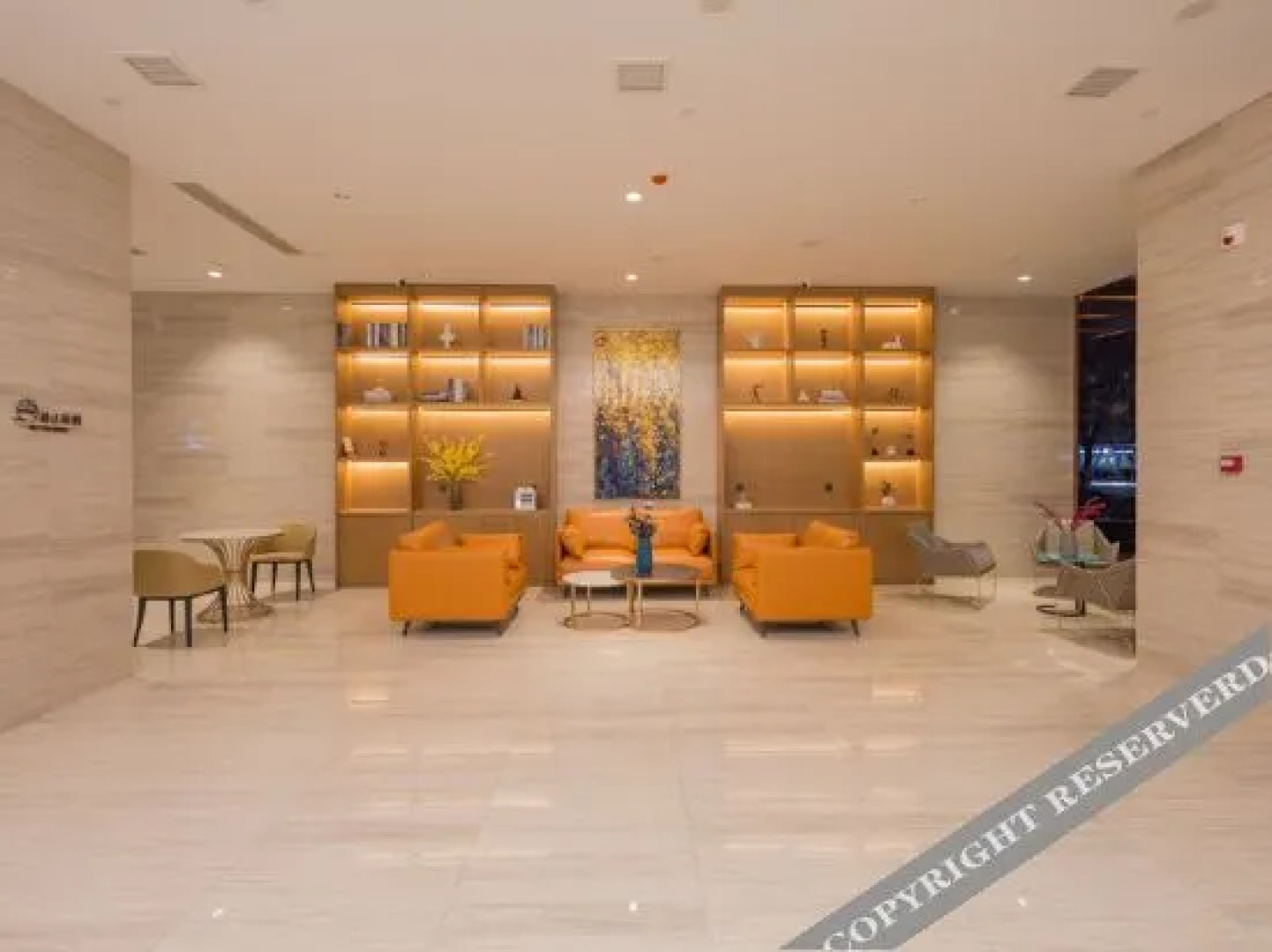 Starway Hotel (Baoding Wanbo Square)