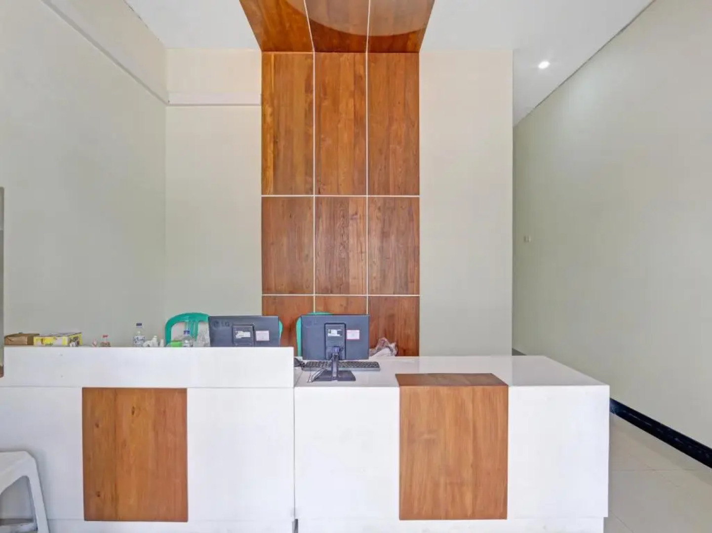 Capital O 90811 Myhome