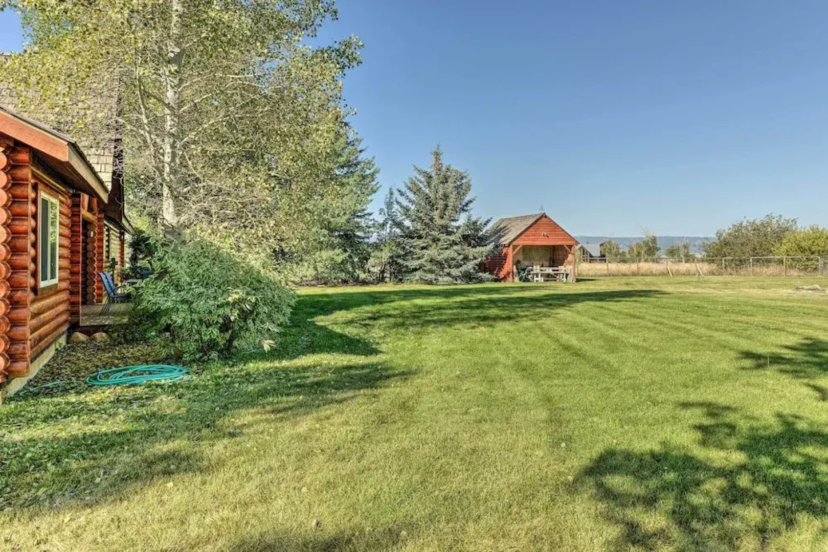Serene Driggs Cabin ~ 10 Mi to Grand Targhee!