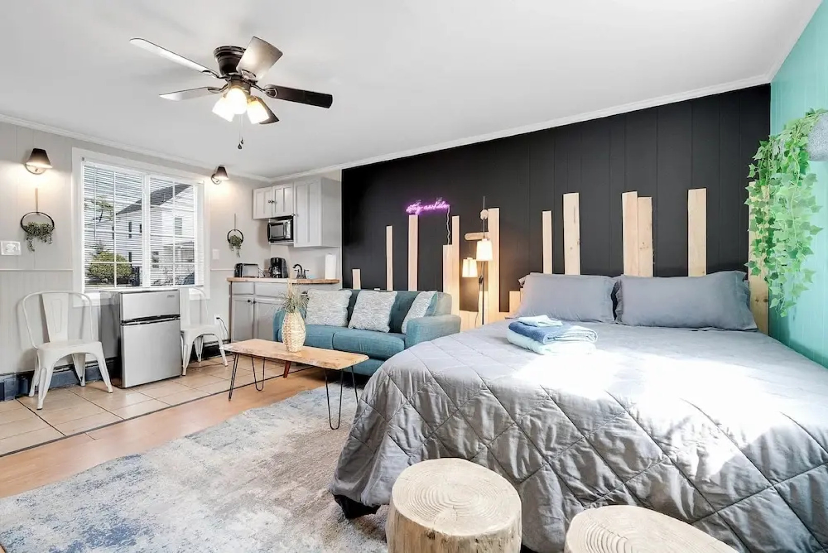 Sandcastle Inn & Motel