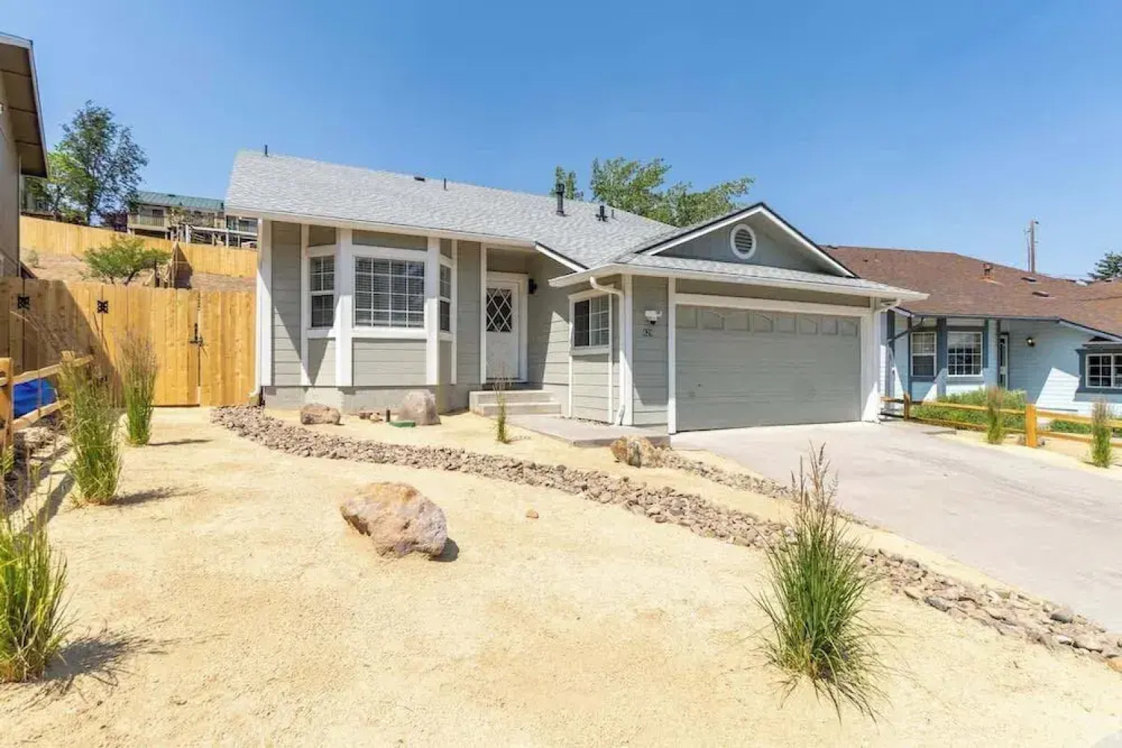 The Deco Retreat - UNR - Pet Friendly