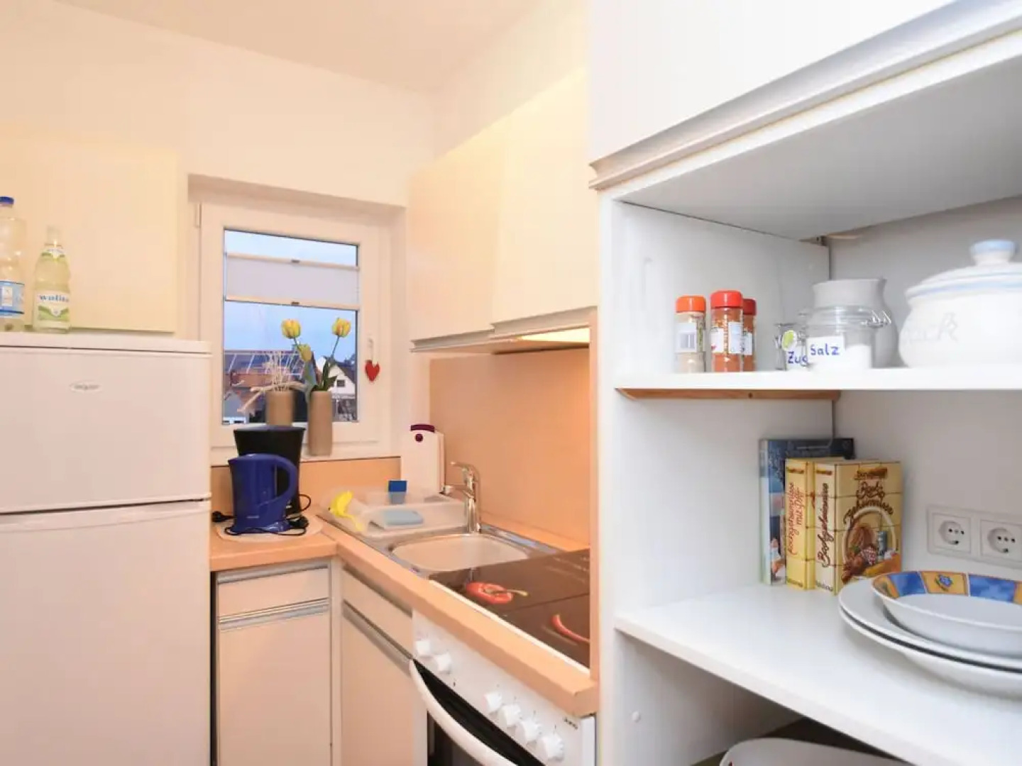 Bright Apartment With Private Balcony and use of Garden in the Weser Uplands