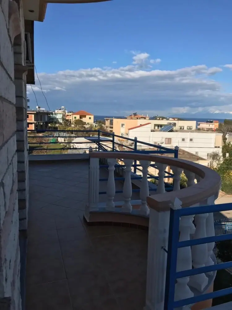Vila Laura Pasha