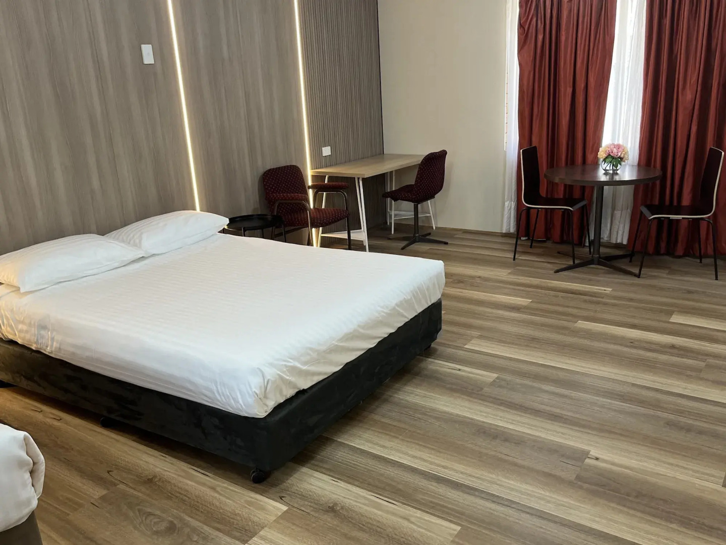 Spa Village Travel Inn