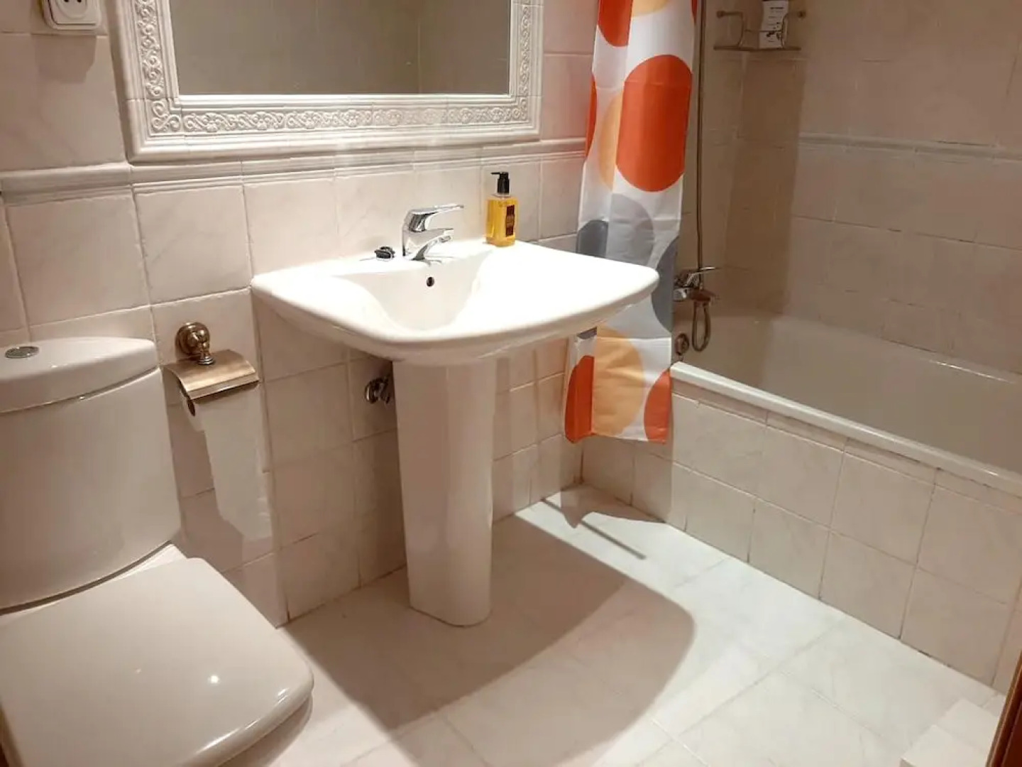 Apartment With 4 Bedrooms in Soria