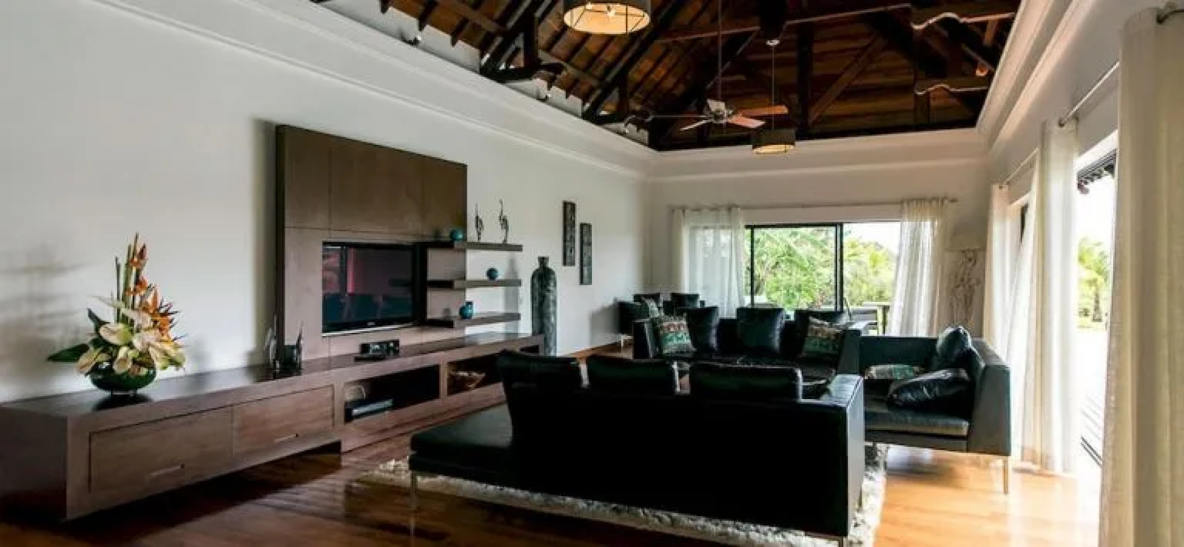 Belle Rivière Estate