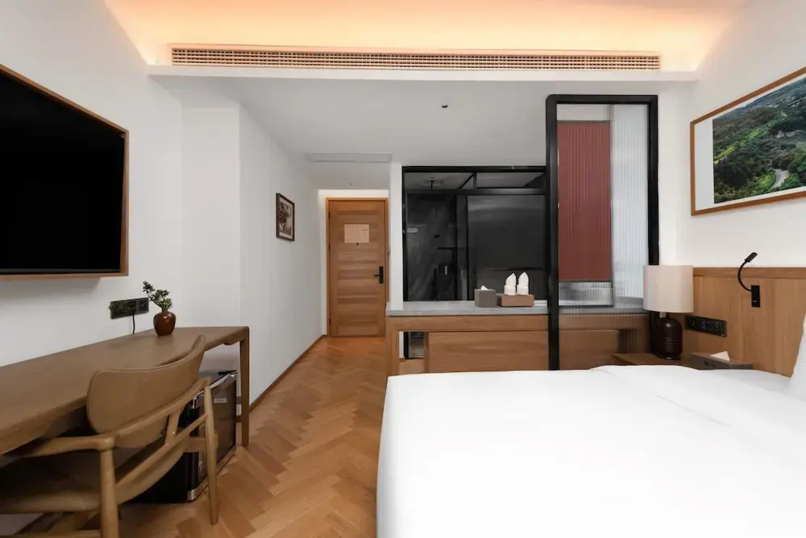 Yaojia Waterfall Village Resort