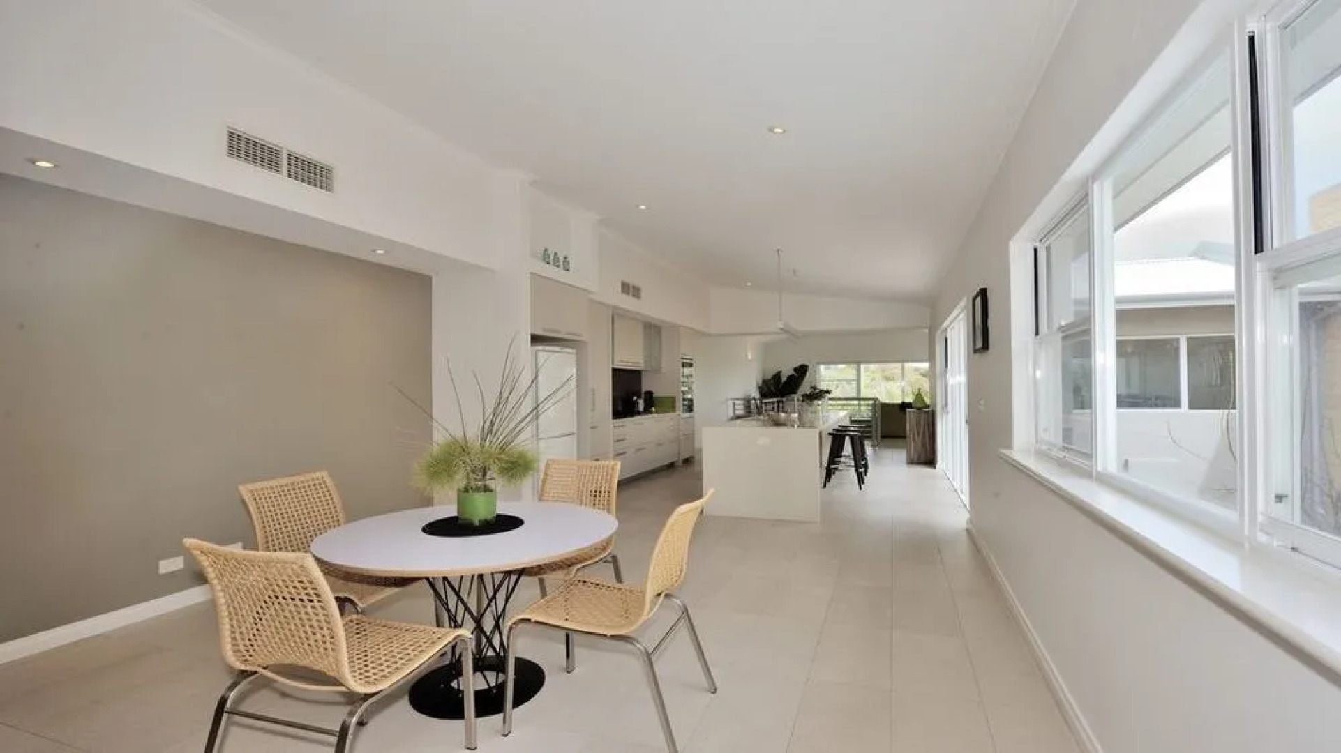 Amawind Rockingham Apartments