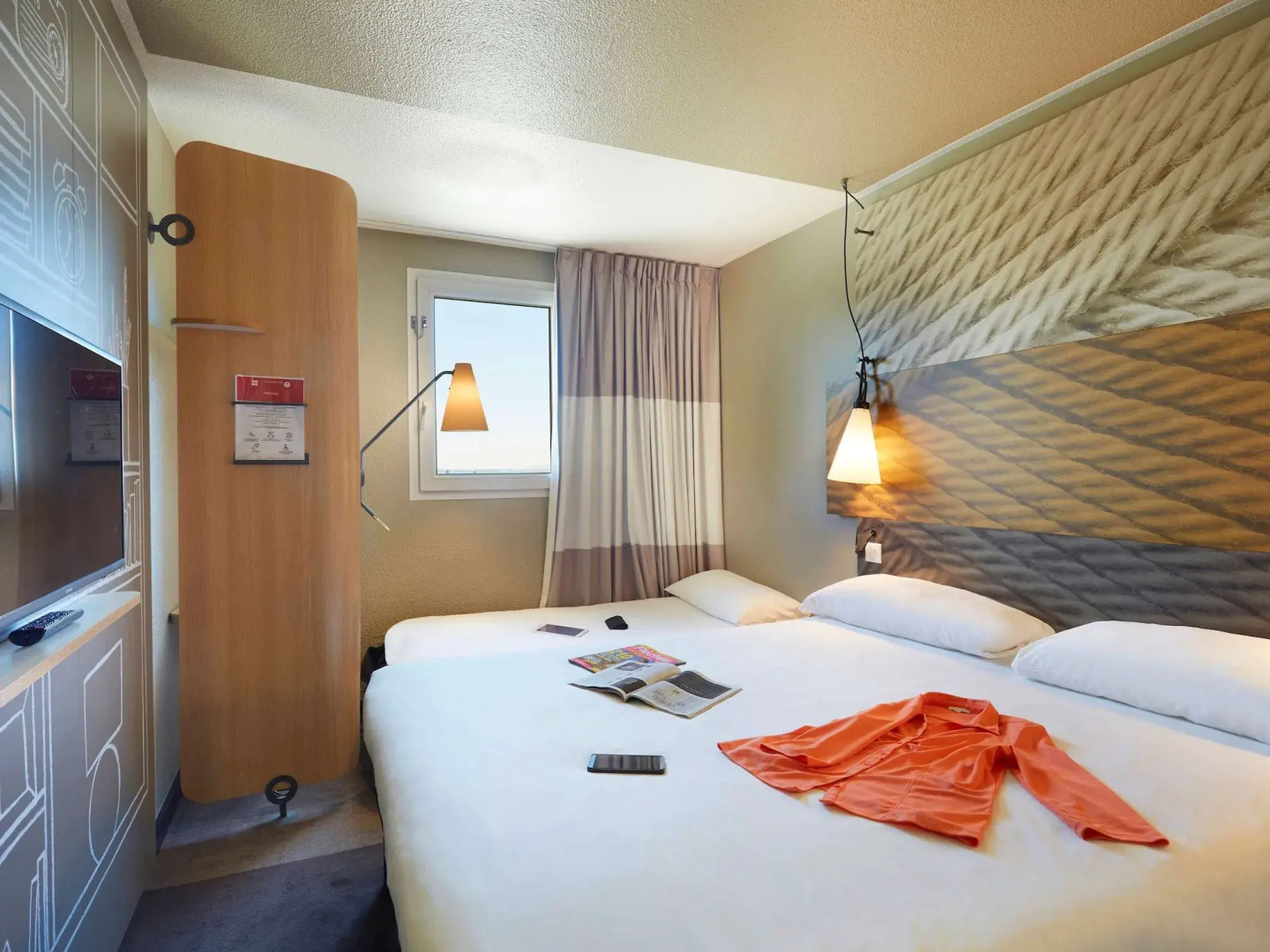 ibis Archamps Porte de Geneve