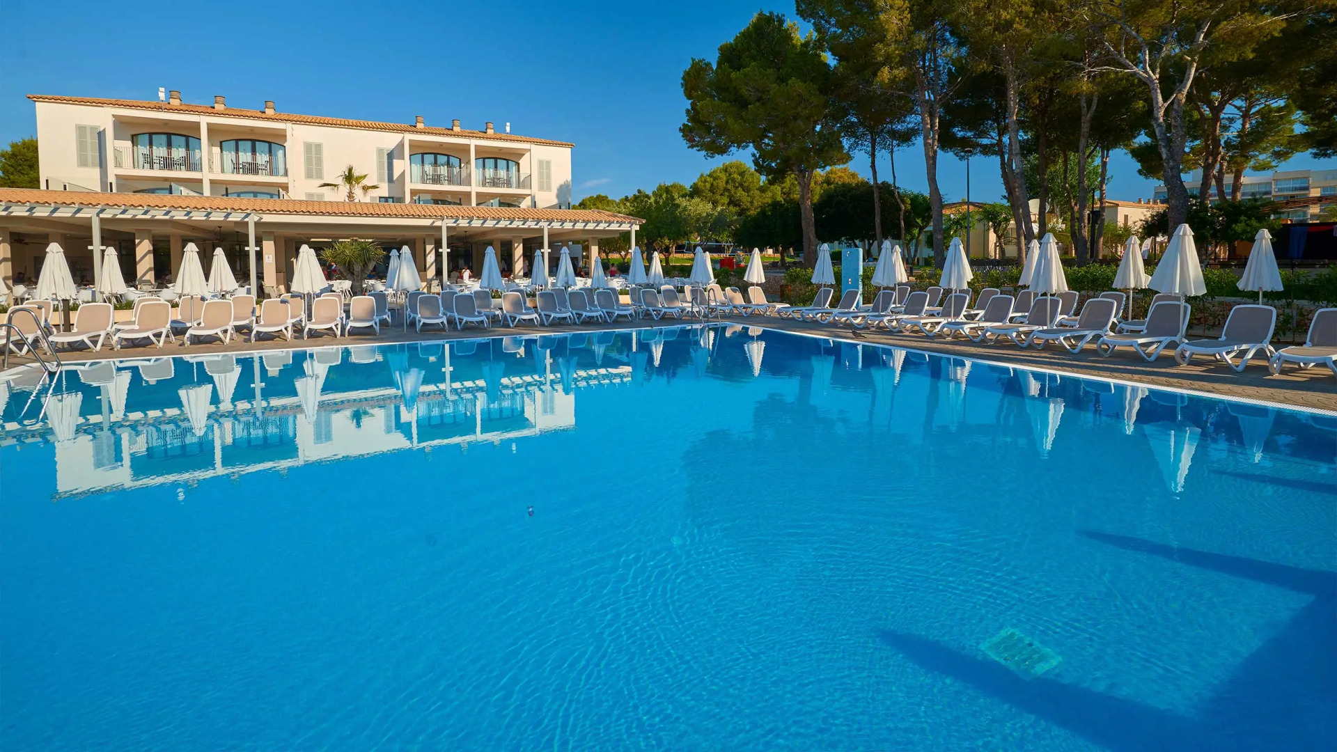 Protur Floriana Resort Aparthotel