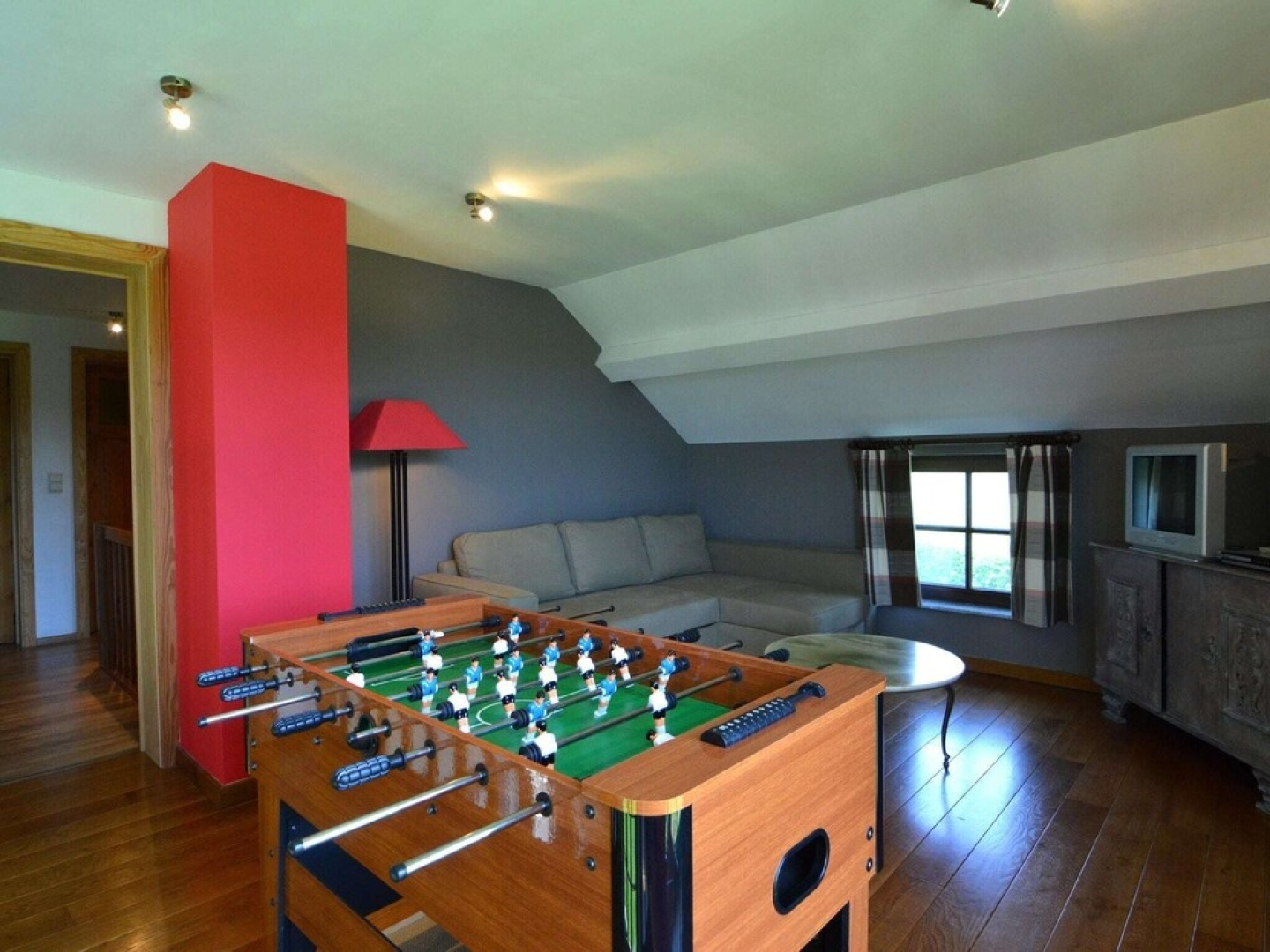 Beautiful Modern Villa Close to Houffalize, Comfort and Relaxation Guaranteed