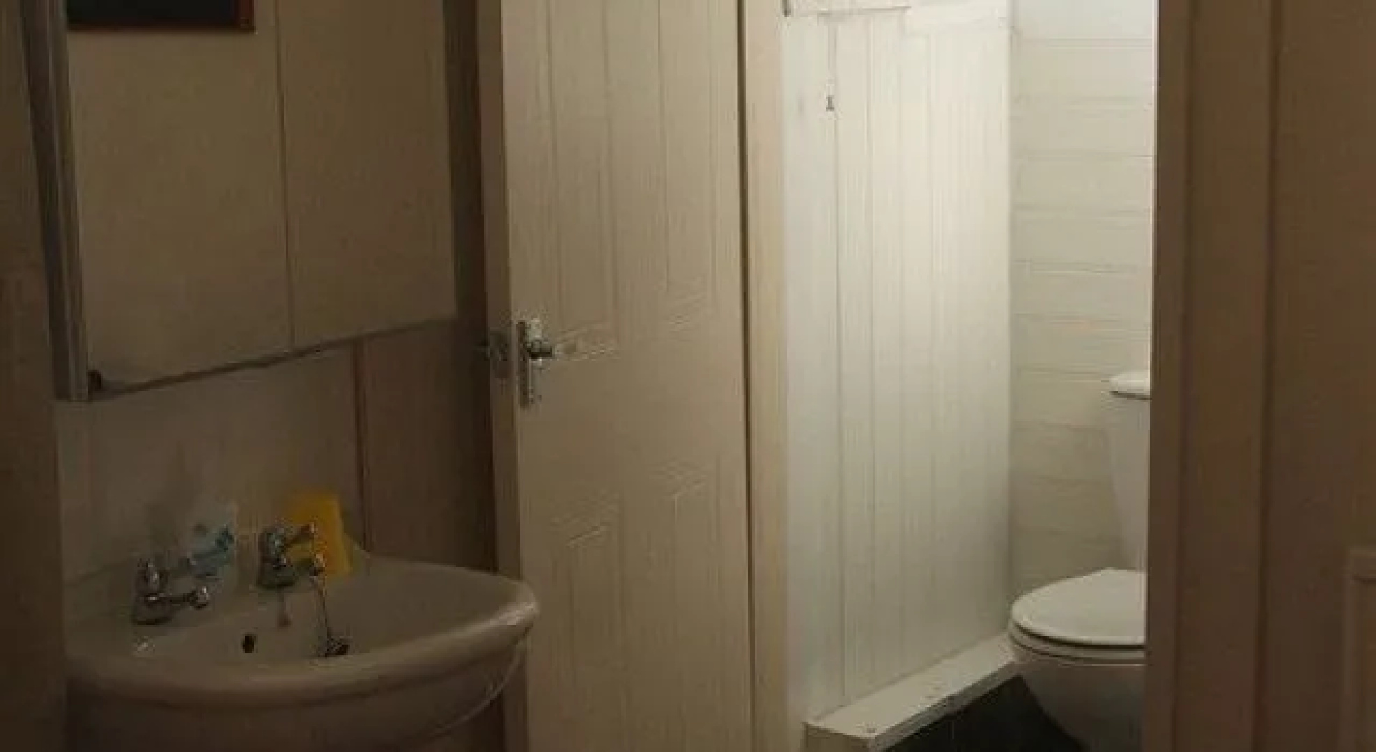Centre Lodge Guest House