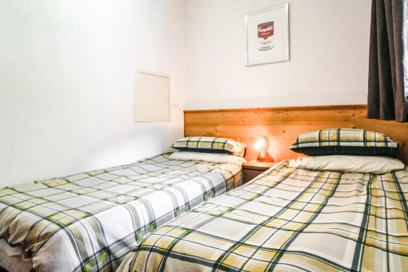 Penthouse 3-bedroom apartment, mountain views, large terrasse, piste access