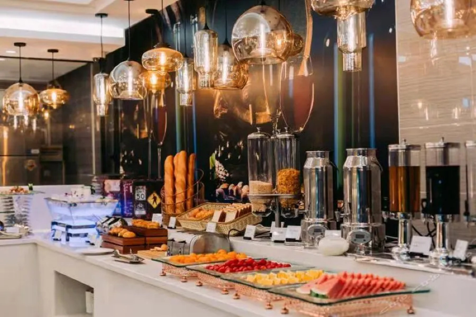 Kyriad Marvelous Hotel Shanghai Jiading Baolong Plaza Branch