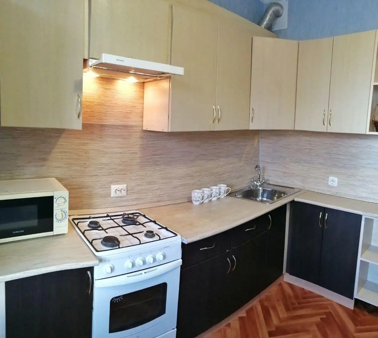 Апартаменты на улице Гостенская 12