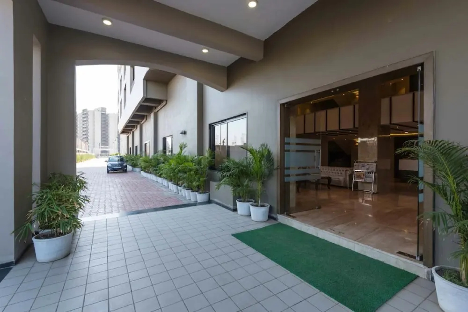 Shanti Palace Hotel & Resorts