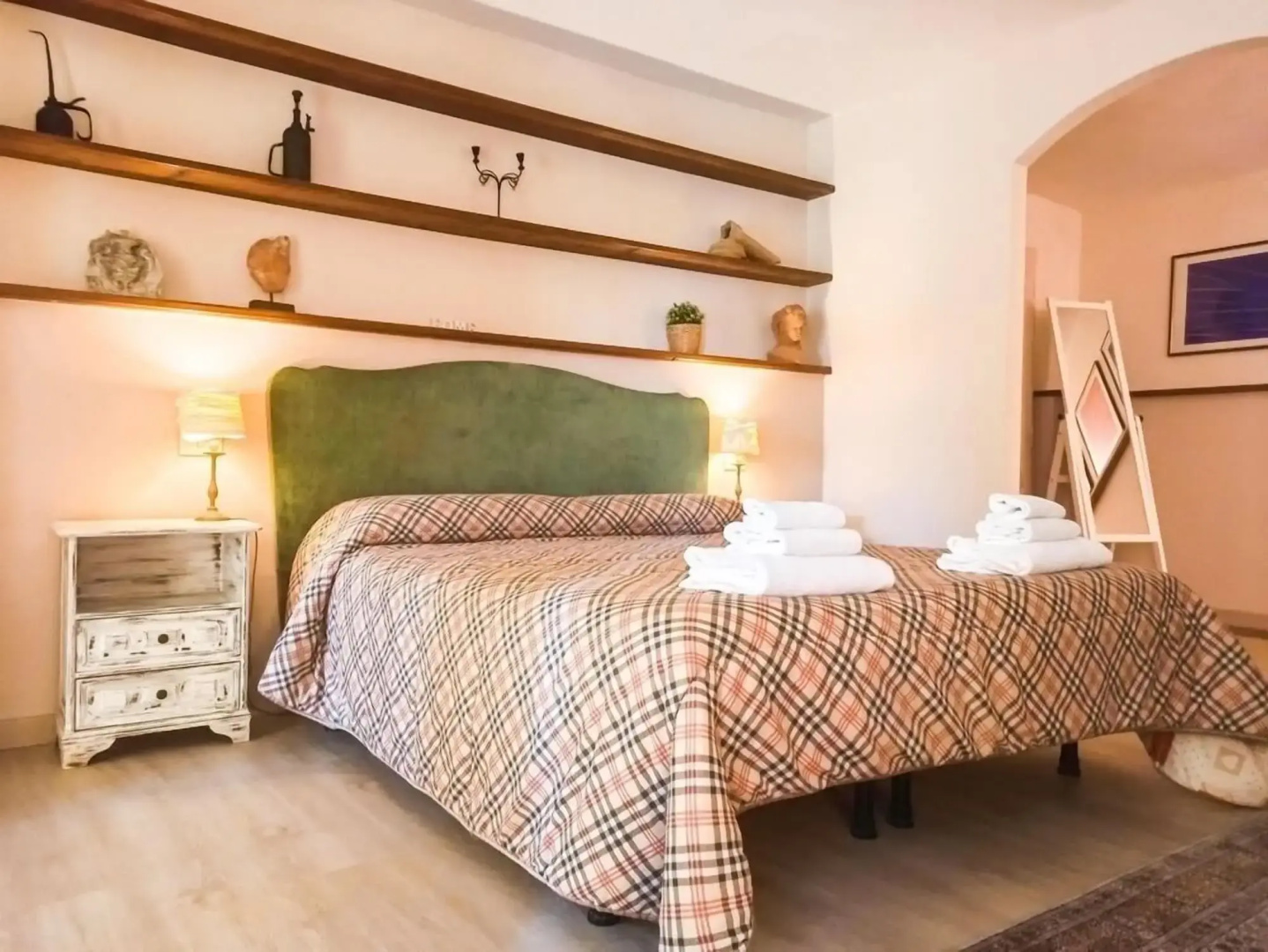 Domus Volumnia Country House