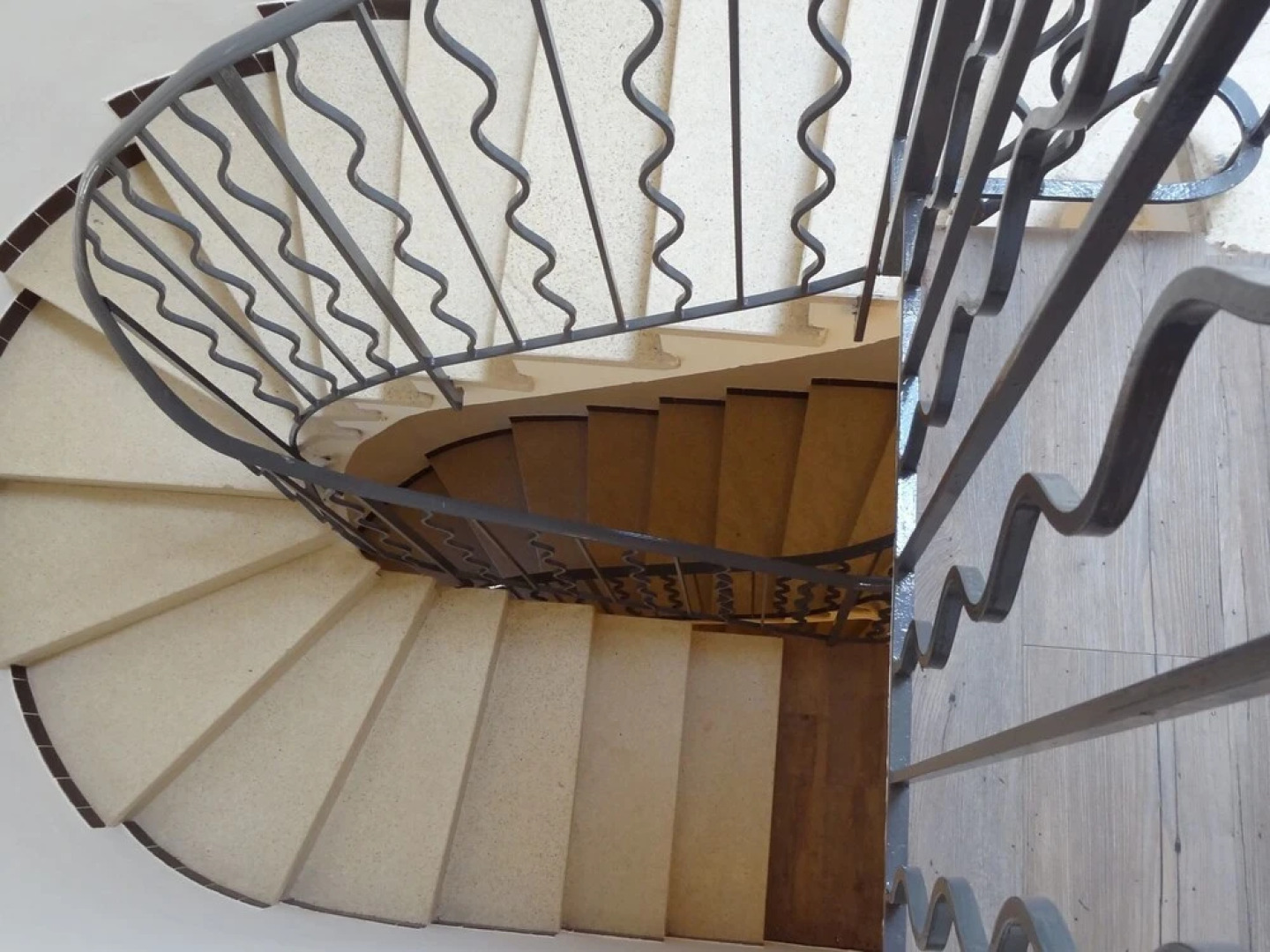 Nice Apartment With Dishwasher Located Among Lavender Fields