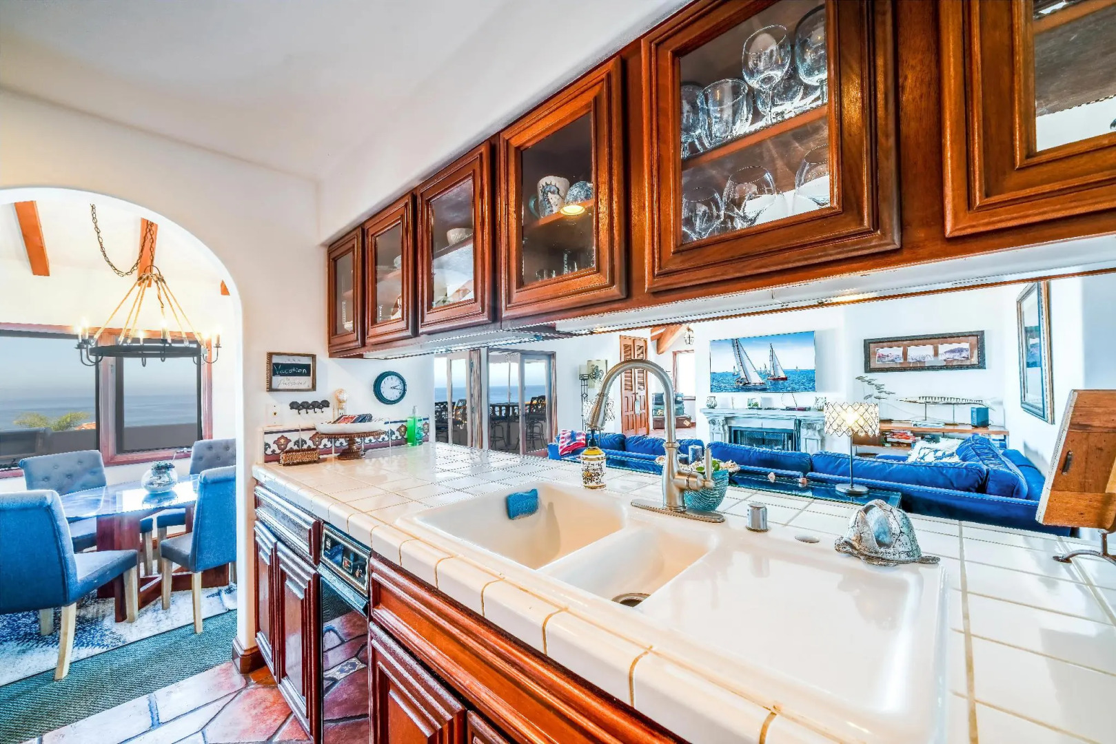 Gorgeous Oceanfront villa with panoramic views