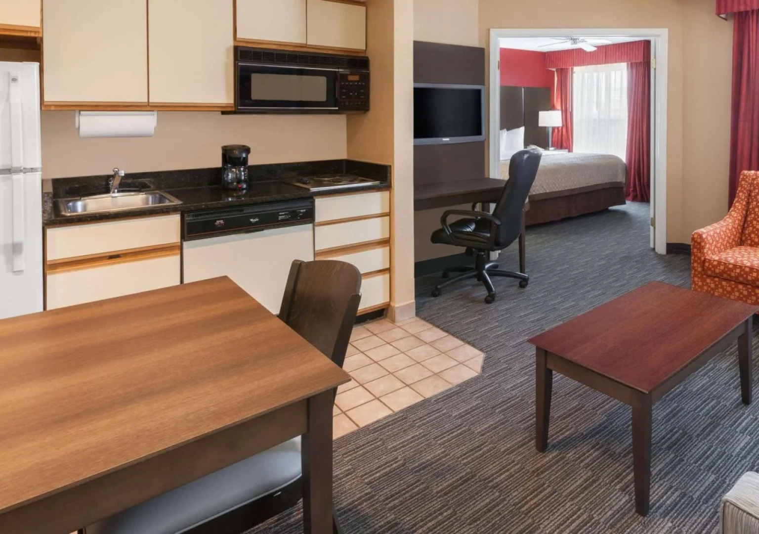 Affordable Suites of America Detroit-Warren