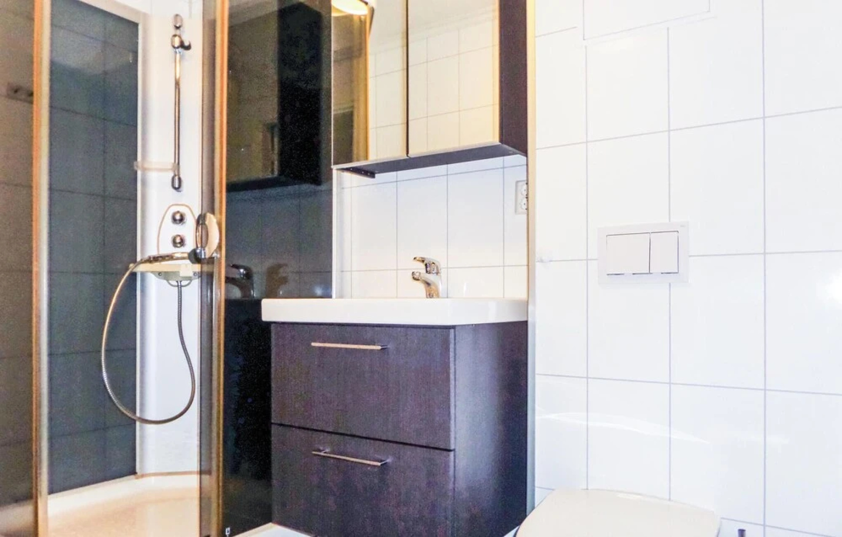 Amazing Home in Etne With 5 Bedrooms and Wifi