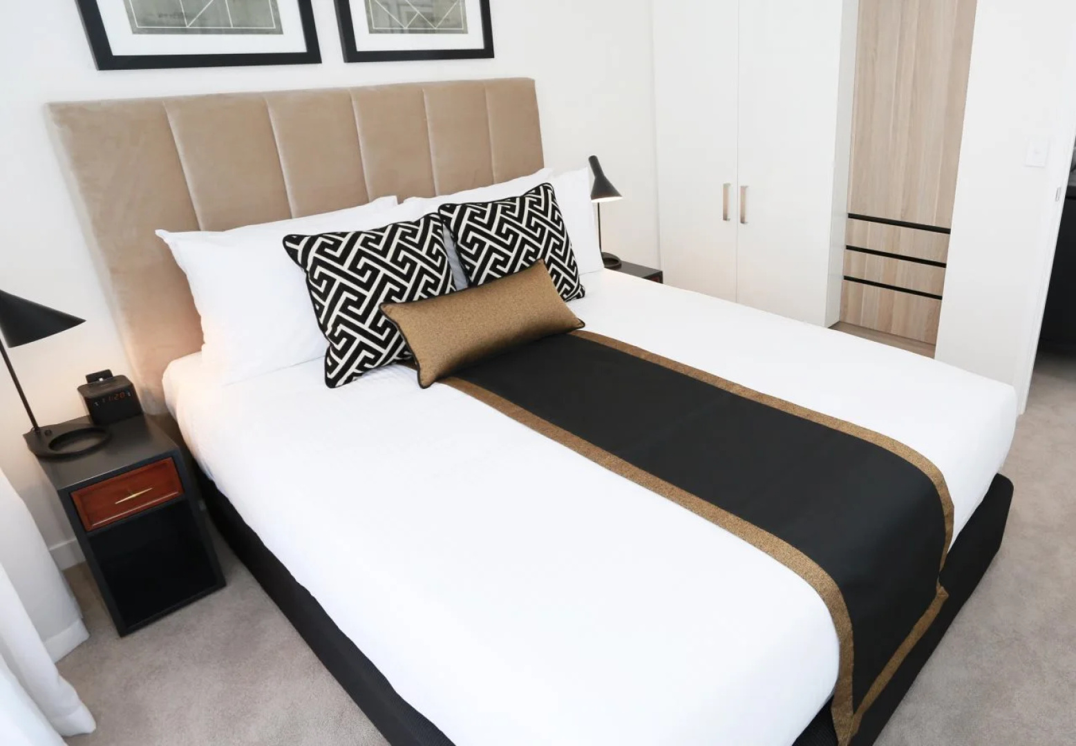 Alex Perry Hotel & Apartments