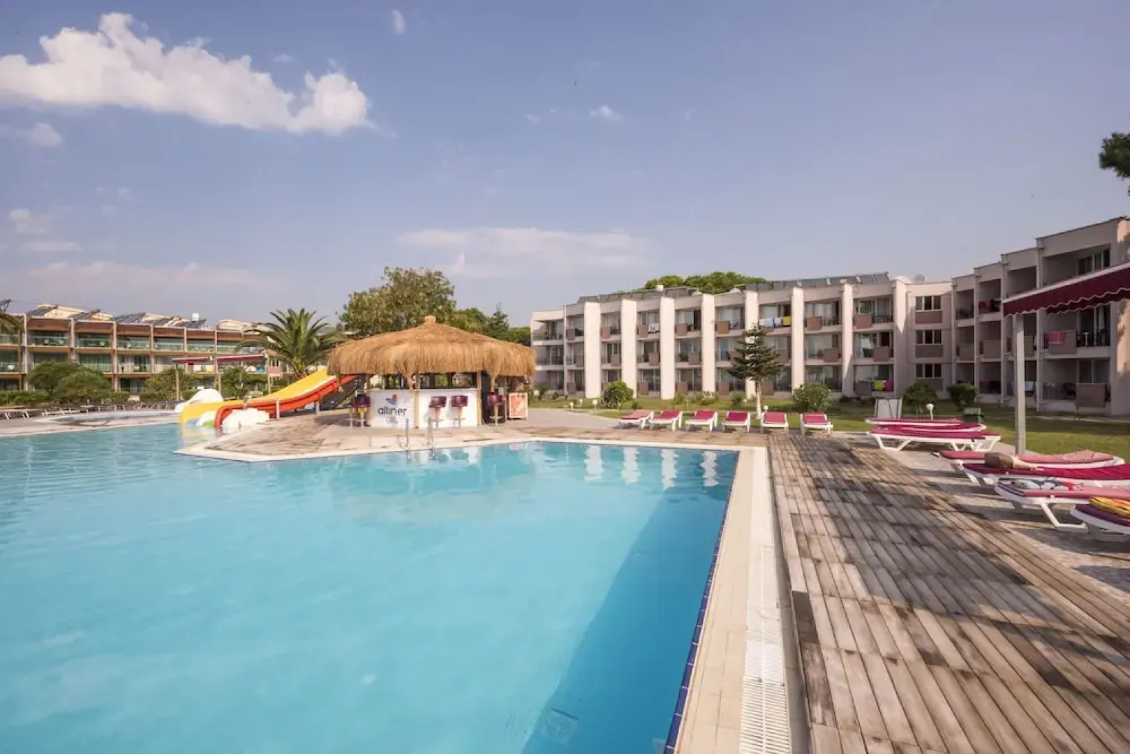 Ra Resort Otel