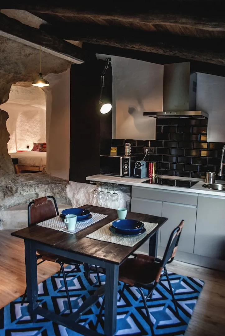 XUQ Grupo de Alojamiento Turístico