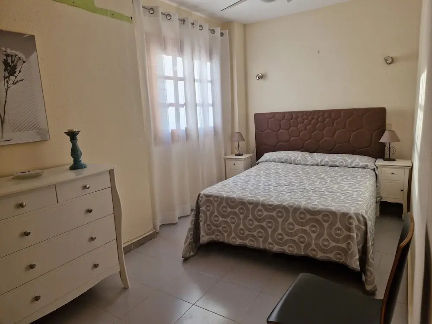 Apartment With Panoramic Frontal Sea Views